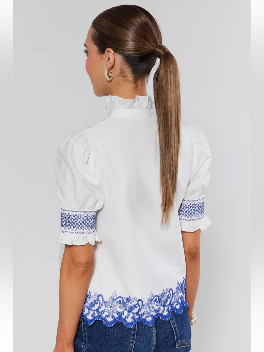 Avara | Stella White Embroidered Trim Top - Large - Picture 3 of 8